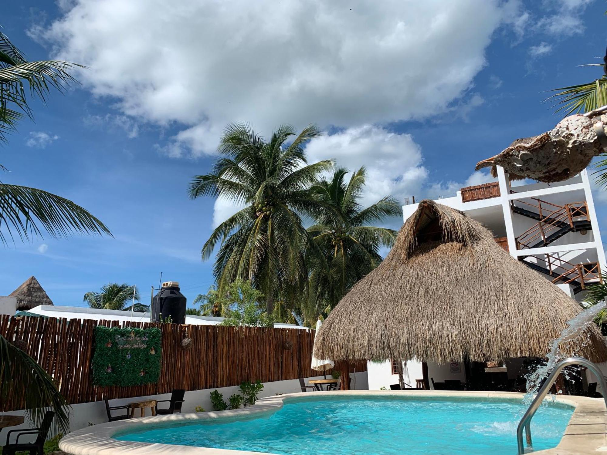 Casa Delfines Rio Lagartos Hotel Exterior photo