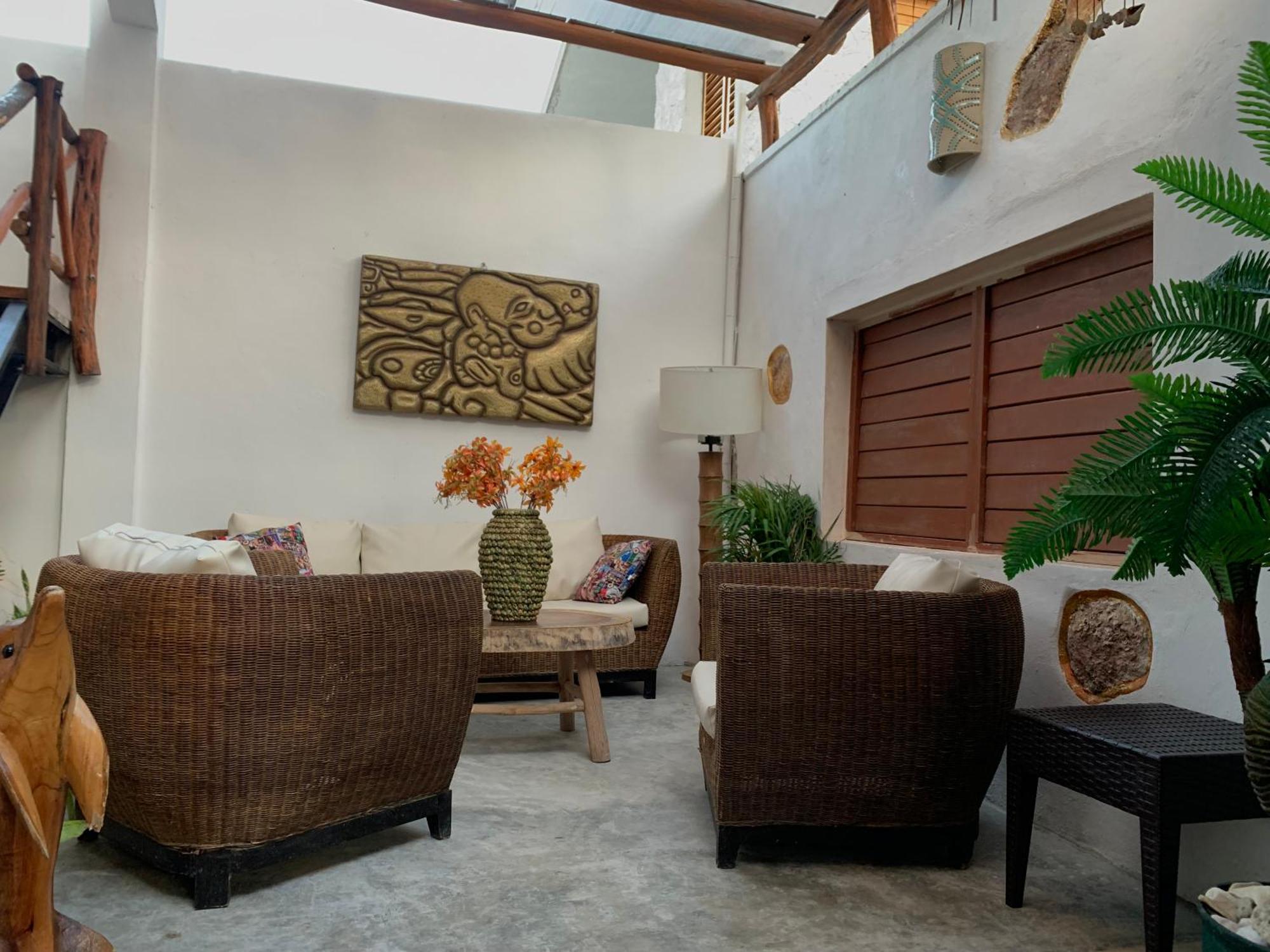 Casa Delfines Rio Lagartos Hotel Exterior photo