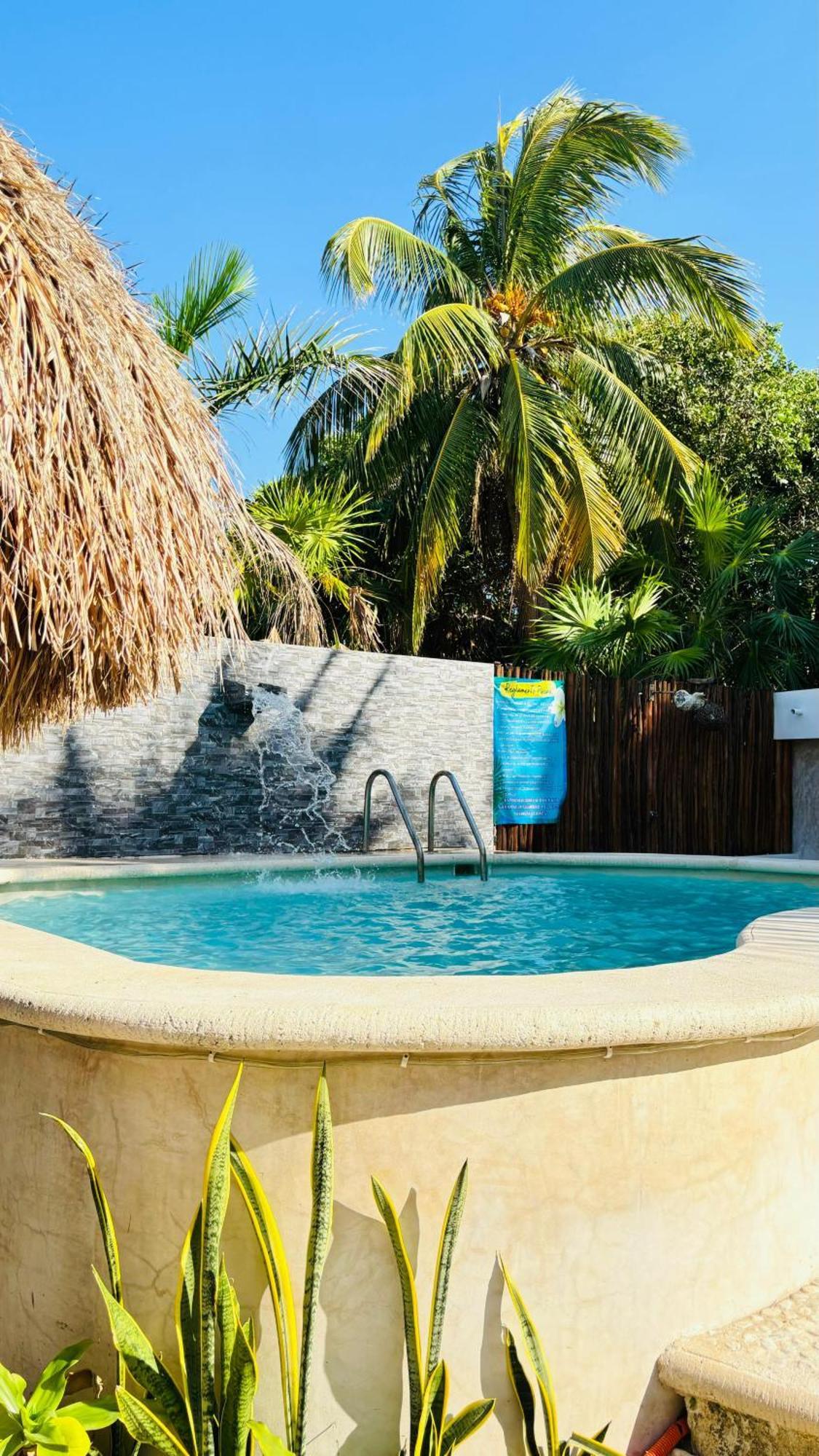 Casa Delfines Rio Lagartos Hotel Exterior photo